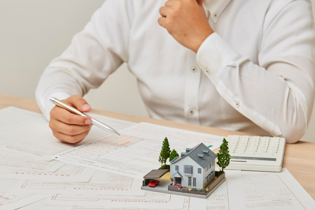Why Every Property Investor Needs a Conveyancer, Not Just a Solicitor